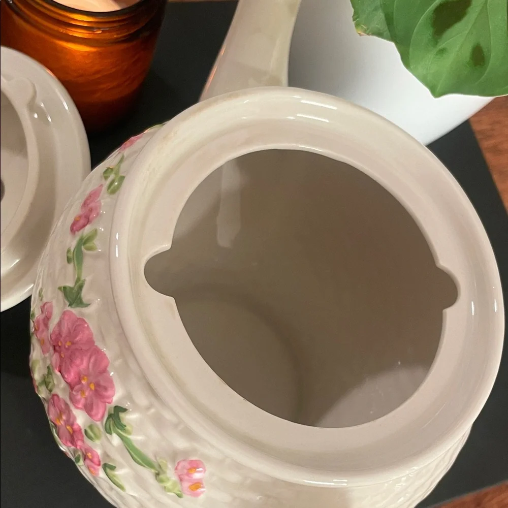 Vintage Teleflora Ceramic Teapot – Basket Weave with Pink Flowers – 1985